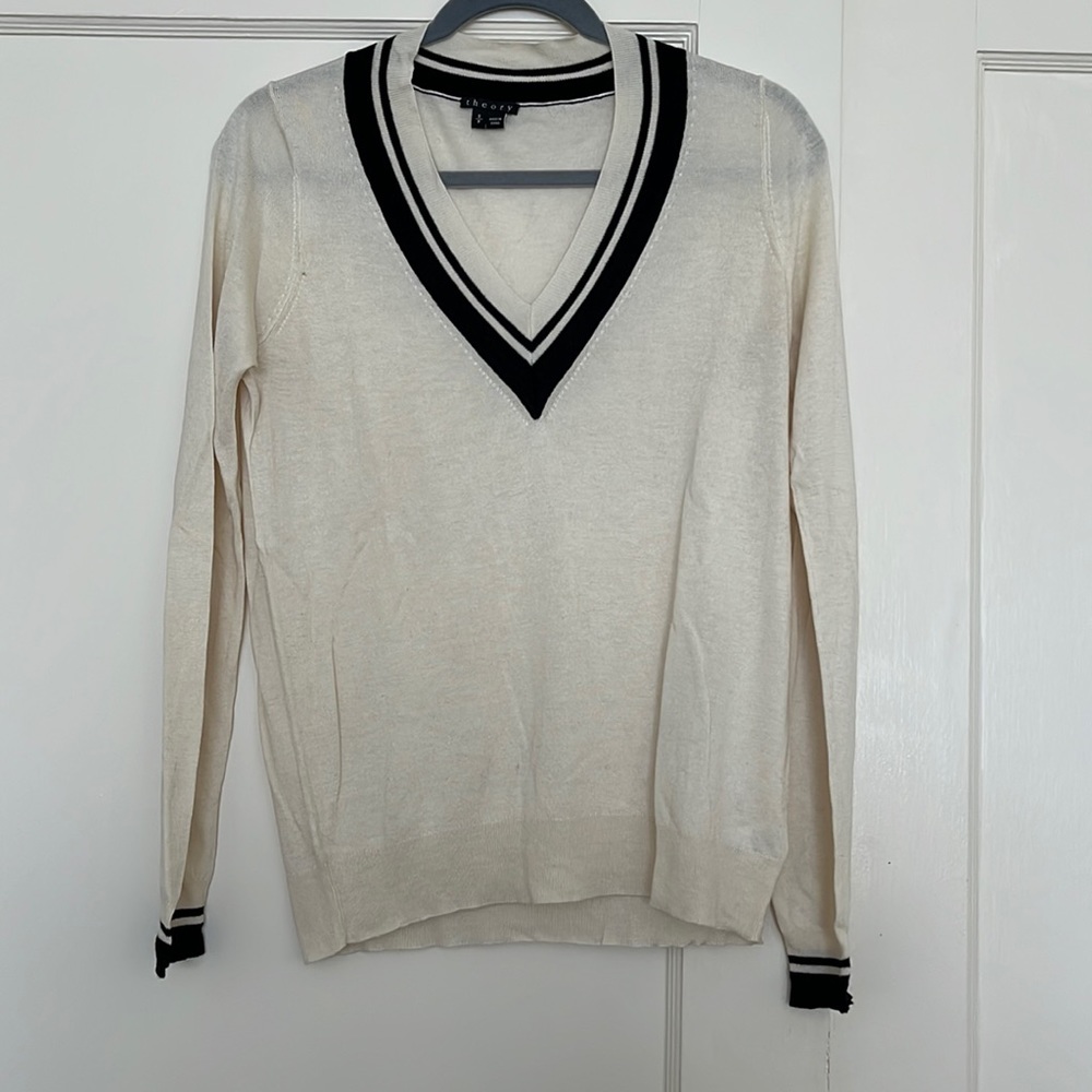 Theory sweater